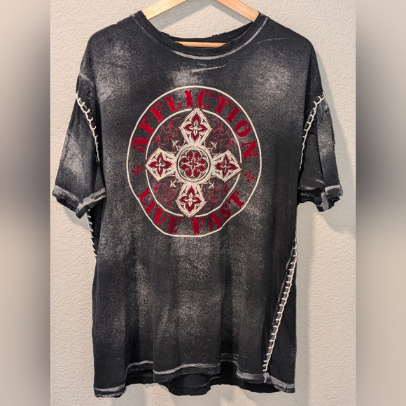 Affliction Live Fast Shirt Red Lettering Distressed Size 2XL - Picture 1 of 16